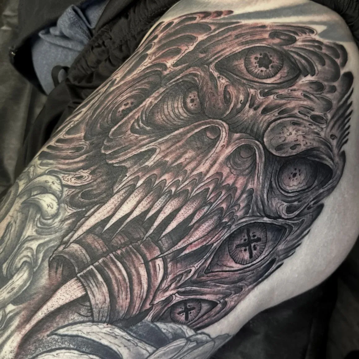 Large black-and-grey back piece